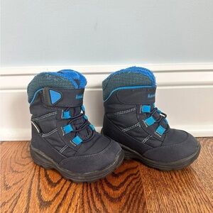 Toddler Kamik Snow Boots. Size 7.